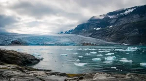 Glacial Coast: Discover the Wild Beauty Few Ever Experience